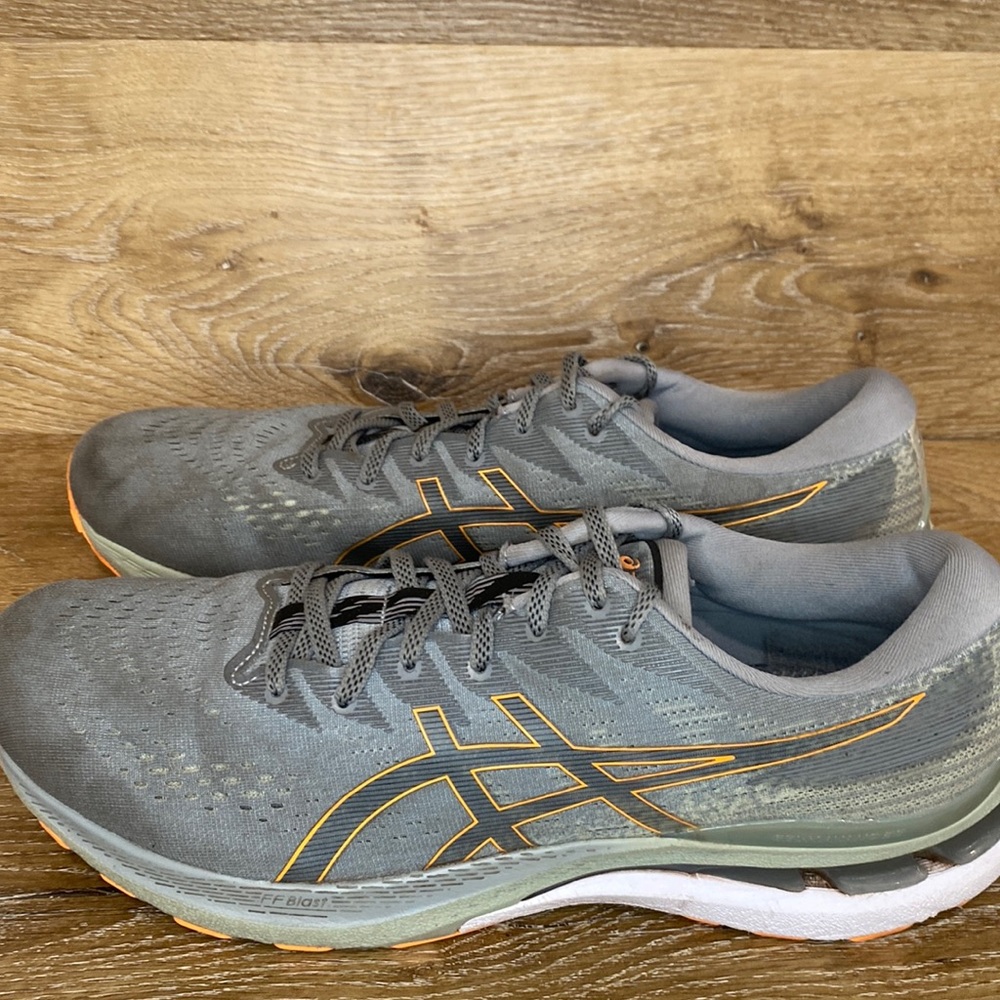 ASICS Gel-Kayano 28 Size 12.5